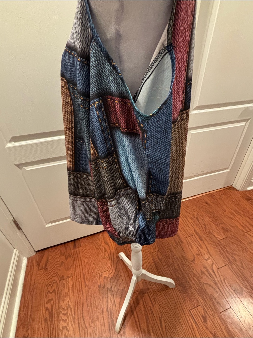 Patchwork Print Cold-Shoulder Zip Front Blouse - Multicolor - Picture 3 of 3